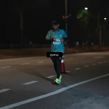 Runner Photo 5920373