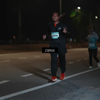 Runner Photo 5920393