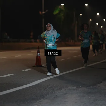 Runner Photo 5920399