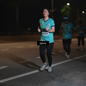 Runner Photo 5920422