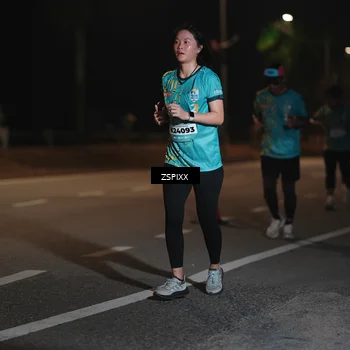Runner Photo 5920423