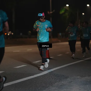 Runner Photo 5920429