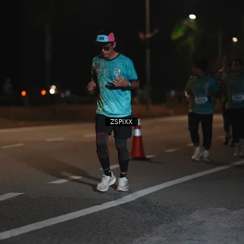 Runner Photo 5920441