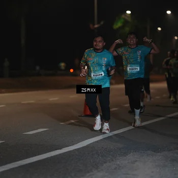 Runner Photo 5920447