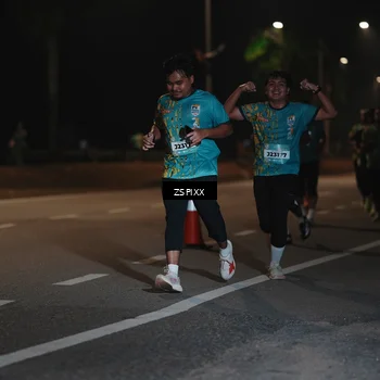 Runner Photo 5920448