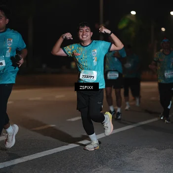 Runner Photo 5920460