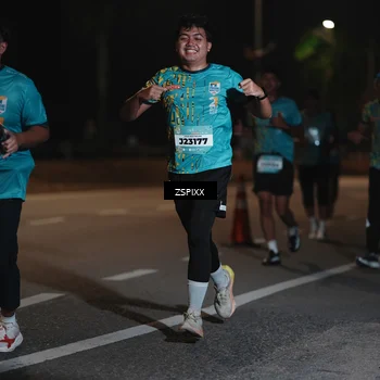 Runner Photo 5920464