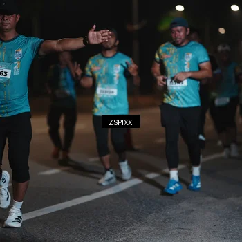 Runner Photo 5920487