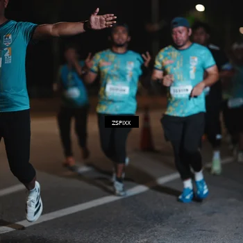 Runner Photo 5920490