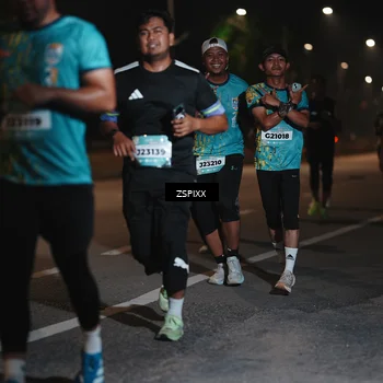 Runner Photo 5920501