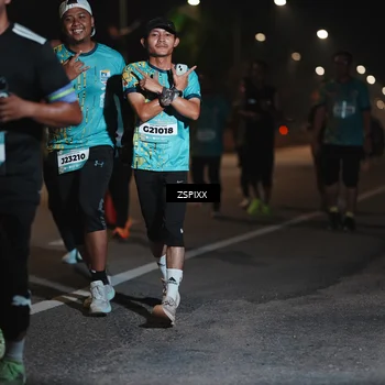 Runner Photo 5920506