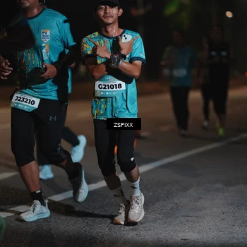 Runner Photo 5920510