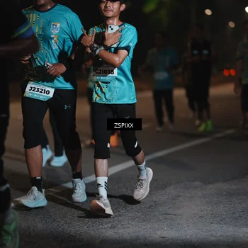 Runner Photo 5920516