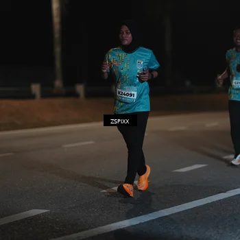 Runner Photo 5920520