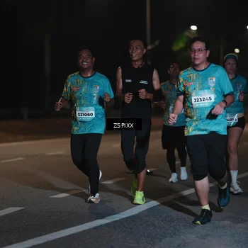 Runner Photo 5920521