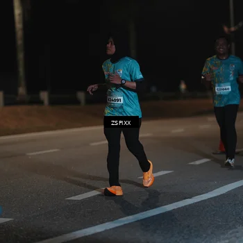 Runner Photo 5920523