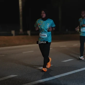 Runner Photo 5920526
