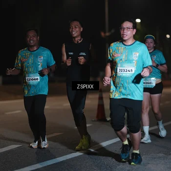 Runner Photo 5920529