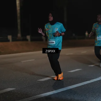 Runner Photo 5920531