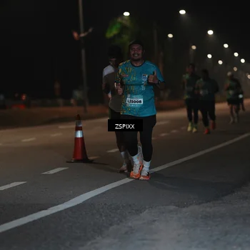 Runner Photo 5920563
