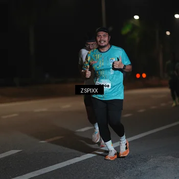 Runner Photo 5920570