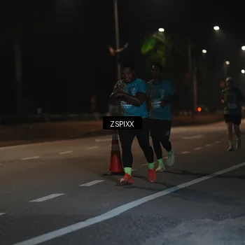 Runner Photo 5920586