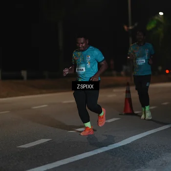 Runner Photo 5920589