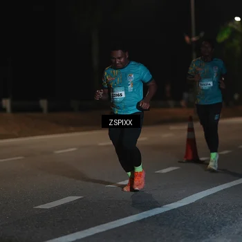 Runner Photo 5920590