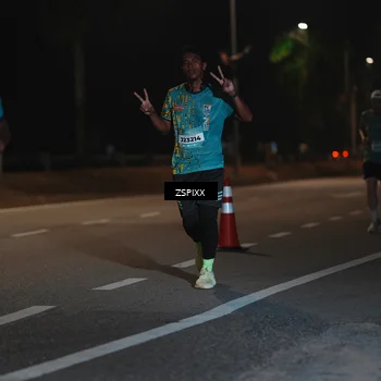 Runner Photo 5920598