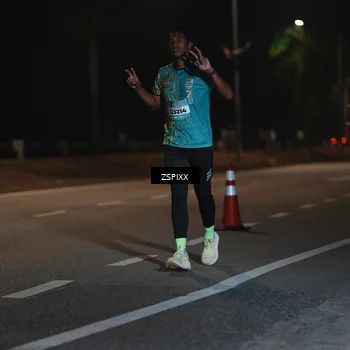 Runner Photo 5920604
