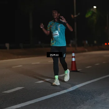 Runner Photo 5920611