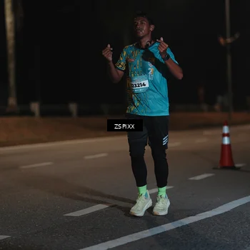 Runner Photo 5920612