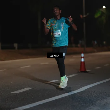 Runner Photo 5920613