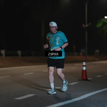 Runner Photo 5920631