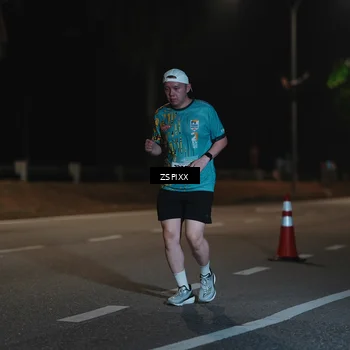Runner Photo 5920632