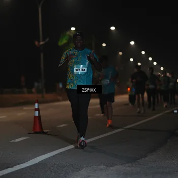 Runner Photo 5920642