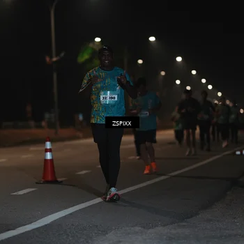 Runner Photo 5920652