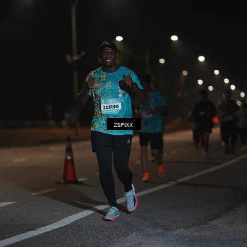 Runner Photo 5920655