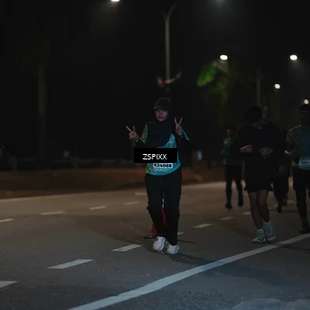 Runner Photo 5920695