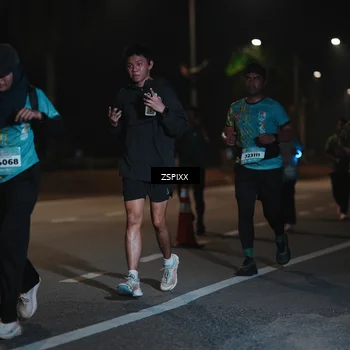 Runner Photo 5920707