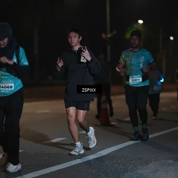 Runner Photo 5920709