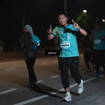 Runner Photo 5920743