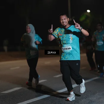 Runner Photo 5920748