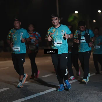 Runner Photo 5920757
