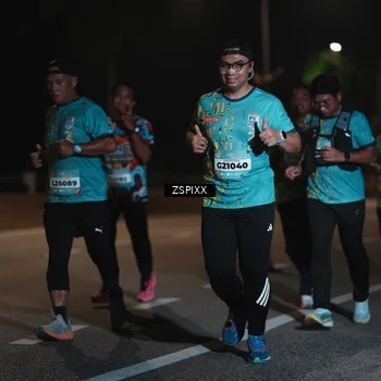 Runner Photo 5920765