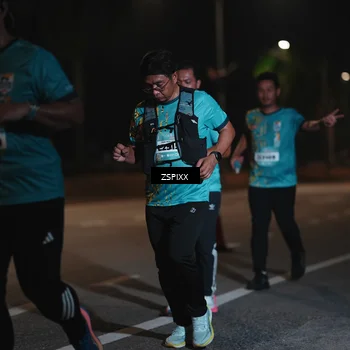 Runner Photo 5920773