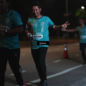 Runner Photo 5920791