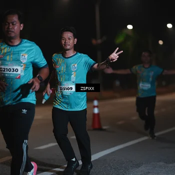 Runner Photo 5920801