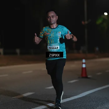 Runner Photo 5920812