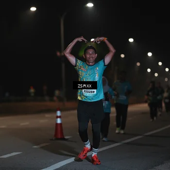 Runner Photo 5920858